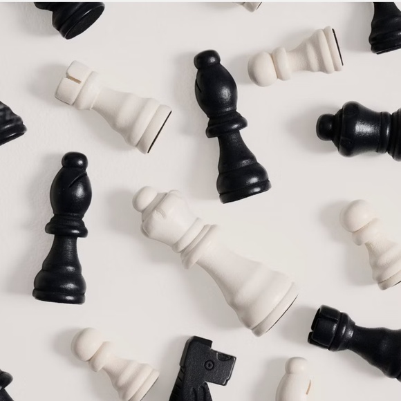 Library of Play : Chess - Picture 5 of 6